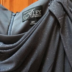 Alex Evenings Gown gorgeous silver/gray/gunmetal.